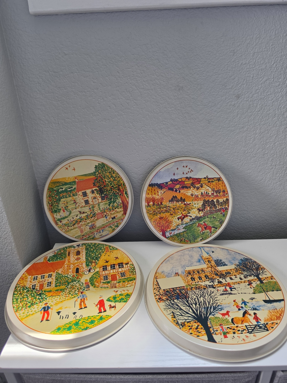 Vintage Royal Kent Countryside Cottage Scene Stove Burner Covers - Set of Four